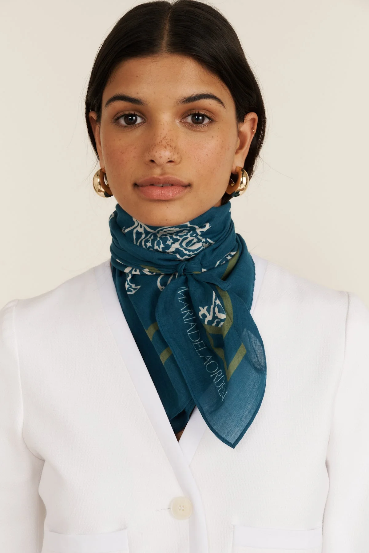 April Large Scarf - Image 4