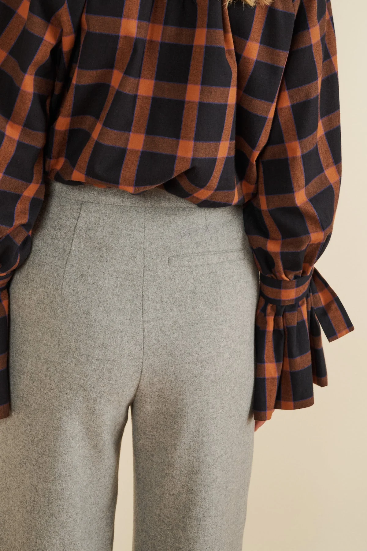 Lova Pants - Image 12