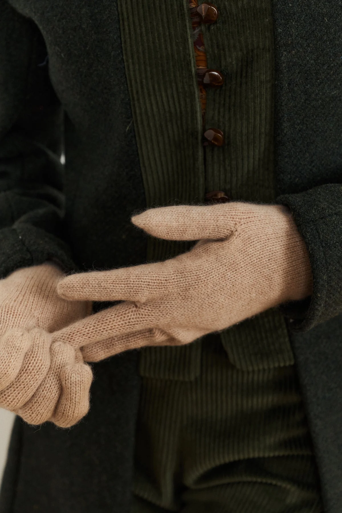 Martini Gloves - Image 5