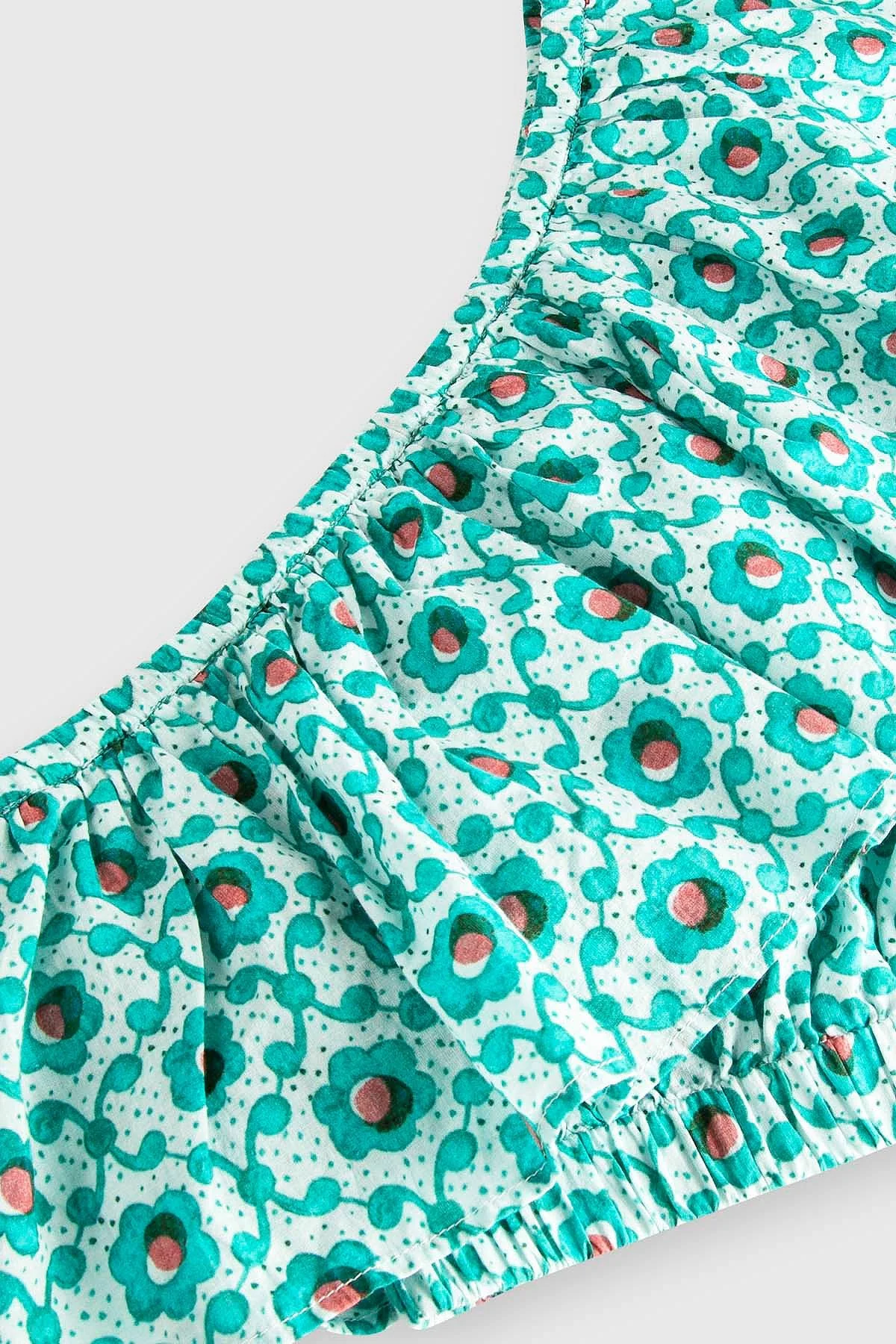 Pampi Top Green Flowers - Image 6