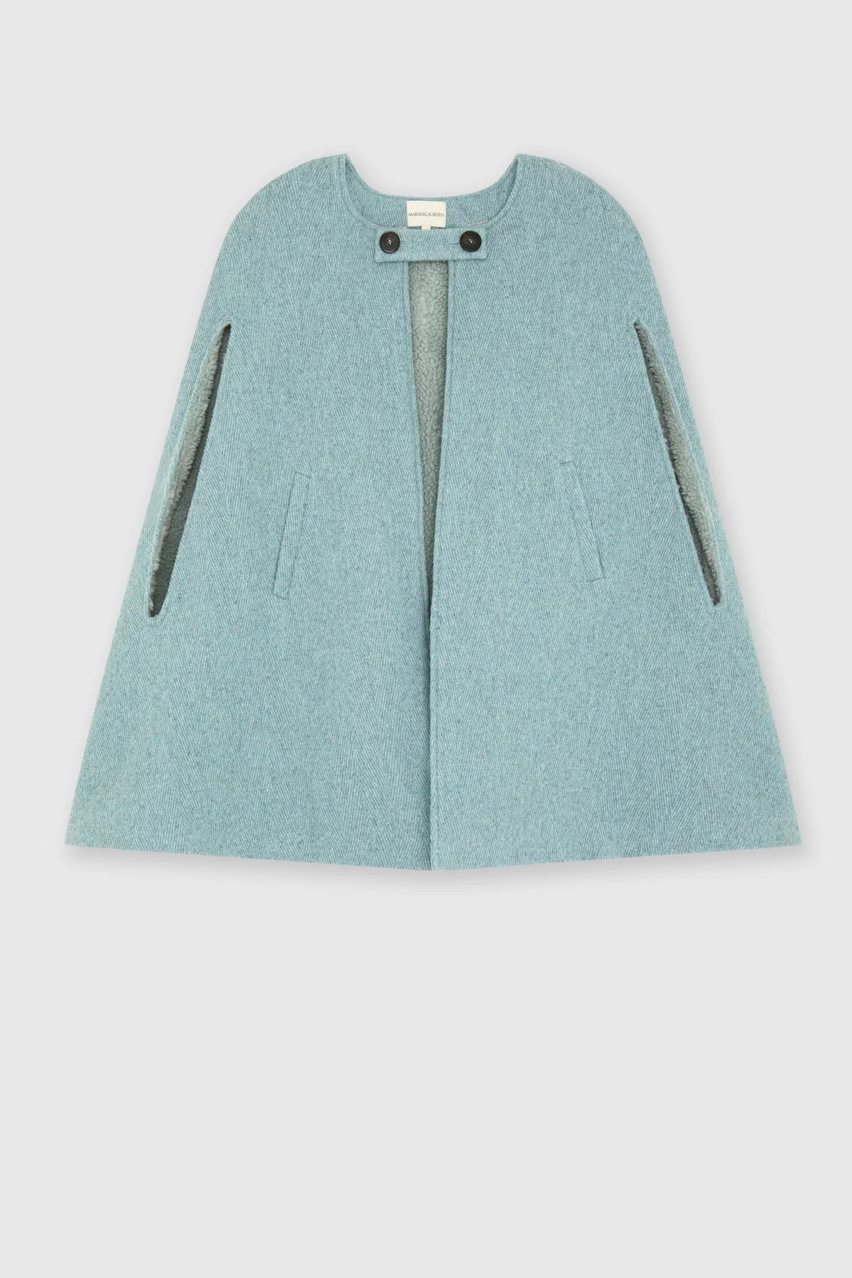 Snow Cape - Image 2