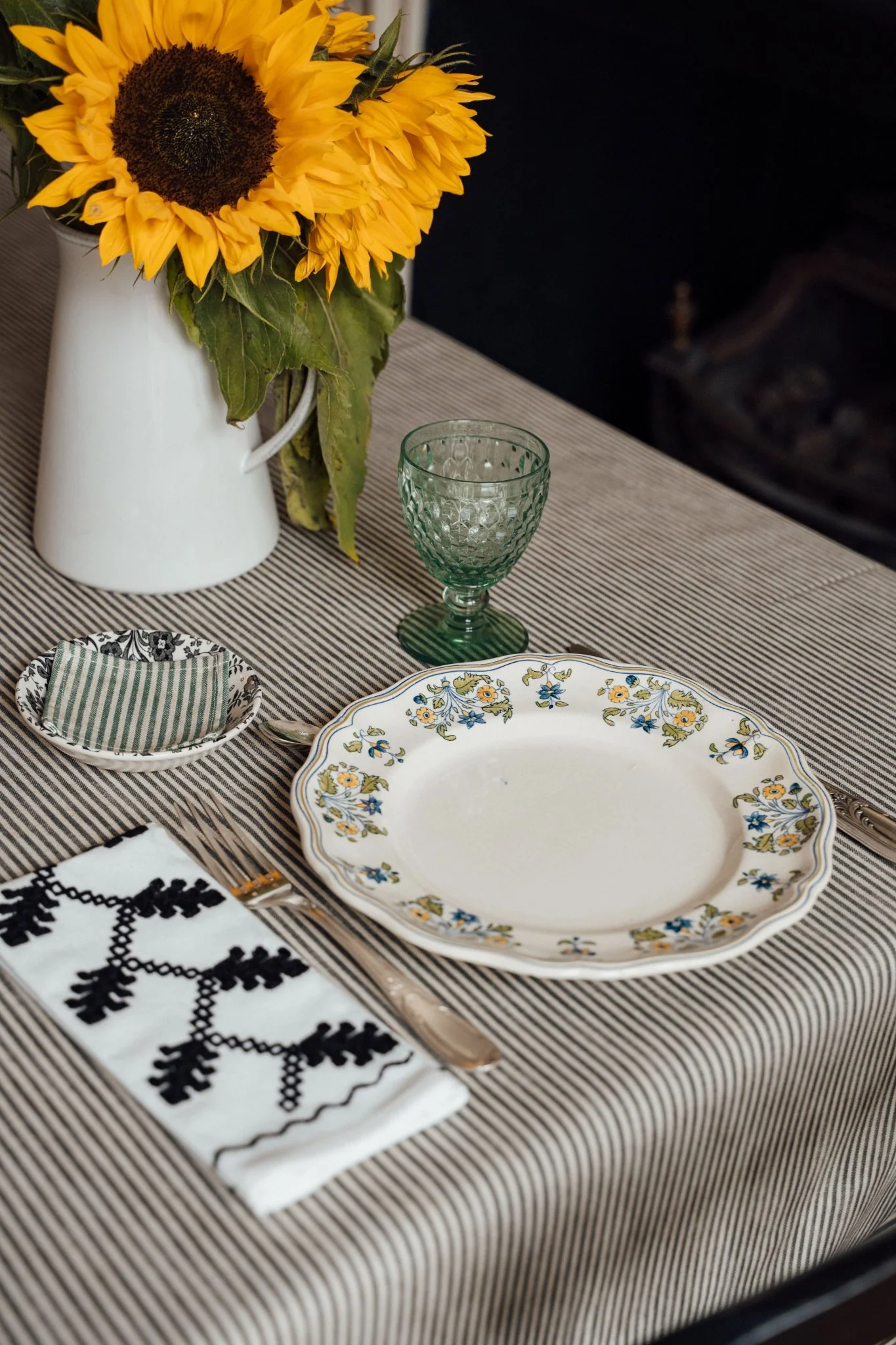 Tablecloth Black Stripes