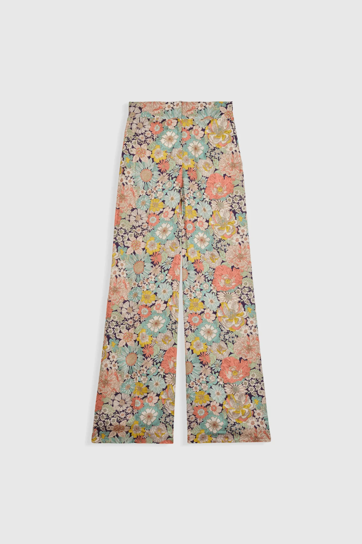 Will Pants - Image 10